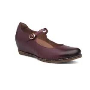 Dansko Women's Loralie Wine Burnished Calf Leather Mary Jane Wedge Size 38 / 8